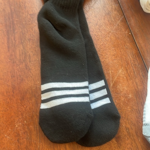8 pair knee high socks, 4 regular, most new! 2 pair hardly worn! Nike,adidas - Picture 9 of 13